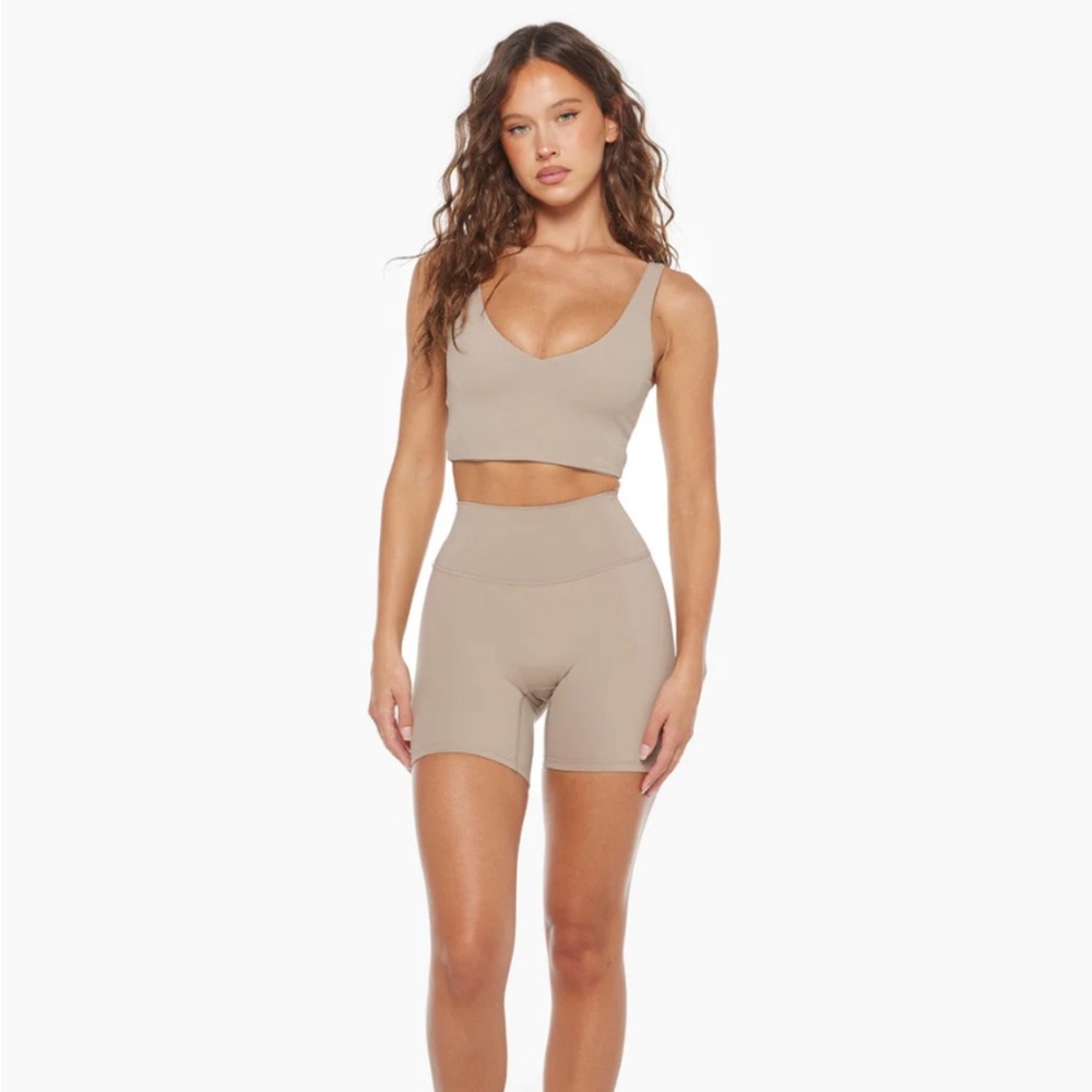 NWOT CSB Freedom Shorts 6’